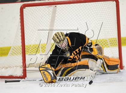Thumbnail 3 in Amity Regional @ North Haven photogallery.