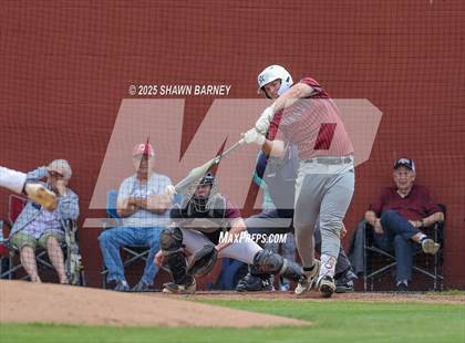 Thumbnail 3 in Danville vs. Brebeuf Jesuit Preparatory IHSAA Class 3A S25 Sectionals First Round photogallery.
