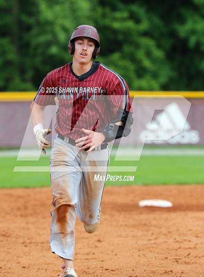 Thumbnail 3 in Danville vs. Brebeuf Jesuit Preparatory IHSAA Class 3A S25 Sectionals First Round photogallery.