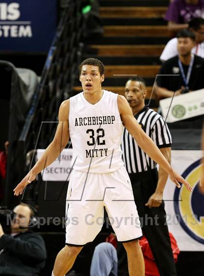 Thumbnail 1 in Mater Dei vs. Archbishop Mitty (CIF State Open Division Final) photogallery.