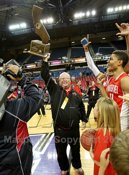 Thumbnail 1 in Mater Dei vs. Archbishop Mitty (CIF State Open Division Final) photogallery.