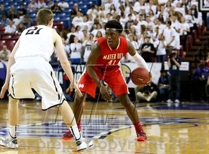 Thumbnail 2 in Mater Dei vs. Archbishop Mitty (CIF State Open Division Final) photogallery.