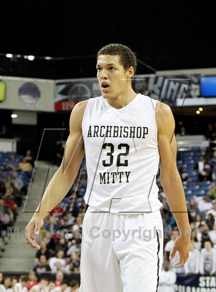 Thumbnail 3 in Mater Dei vs. Archbishop Mitty (CIF State Open Division Final) photogallery.