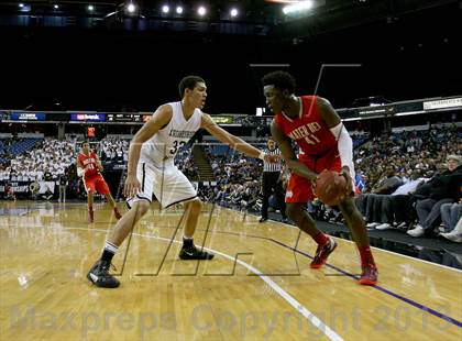 Thumbnail 2 in Mater Dei vs. Archbishop Mitty (CIF State Open Division Final) photogallery.