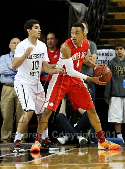 Thumbnail 3 in Mater Dei vs. Archbishop Mitty (CIF State Open Division Final) photogallery.