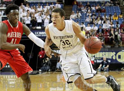 Thumbnail 2 in Mater Dei vs. Archbishop Mitty (CIF State Open Division Final) photogallery.