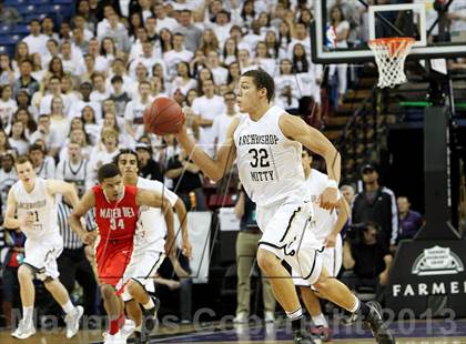 Thumbnail 2 in Mater Dei vs. Archbishop Mitty (CIF State Open Division Final) photogallery.