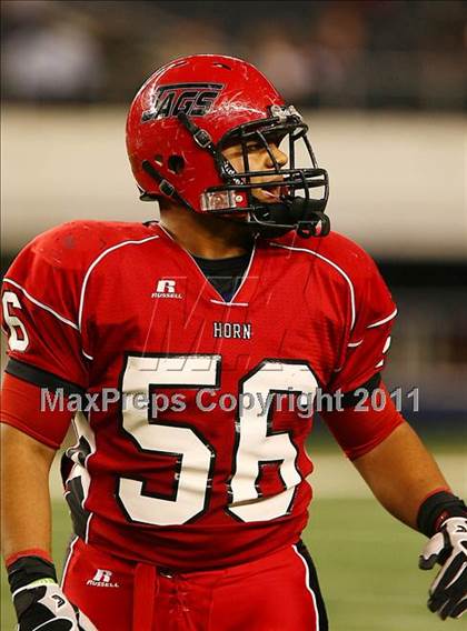 Thumbnail 3 in Horn vs. Rowlett (5A Region 2 Division 2 Area Playoff ) photogallery.