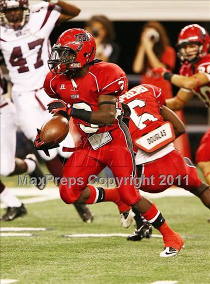 Thumbnail 1 in Horn vs. Rowlett (5A Region 2 Division 2 Area Playoff ) photogallery.