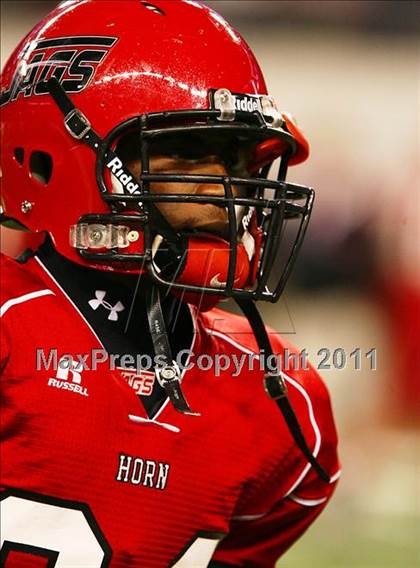 Thumbnail 3 in Horn vs. Rowlett (5A Region 2 Division 2 Area Playoff ) photogallery.