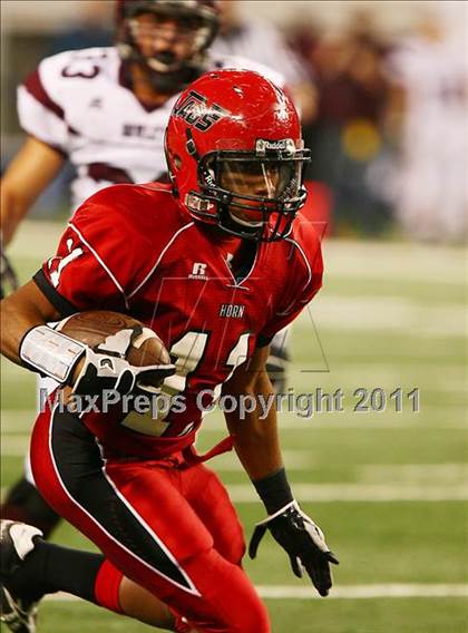 Thumbnail 3 in Horn vs. Rowlett (5A Region 2 Division 2 Area Playoff ) photogallery.