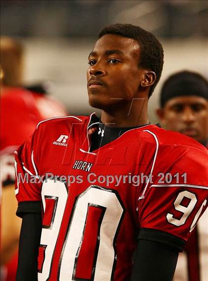 Thumbnail 3 in Horn vs. Rowlett (5A Region 2 Division 2 Area Playoff ) photogallery.