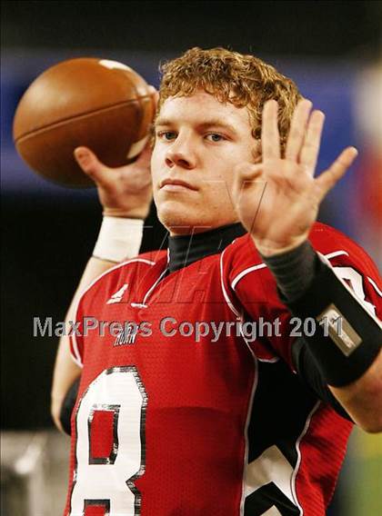 Thumbnail 2 in Horn vs. Rowlett (5A Region 2 Division 2 Area Playoff ) photogallery.