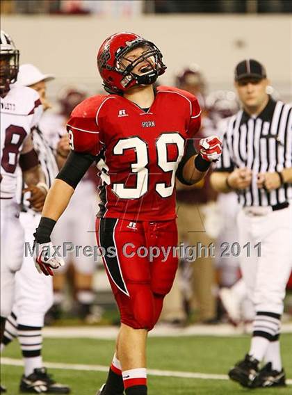 Thumbnail 2 in Horn vs. Rowlett (5A Region 2 Division 2 Area Playoff ) photogallery.