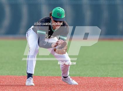Thumbnail 1 in Bonneville vs Virgin Valley (Cactus Classic) photogallery.