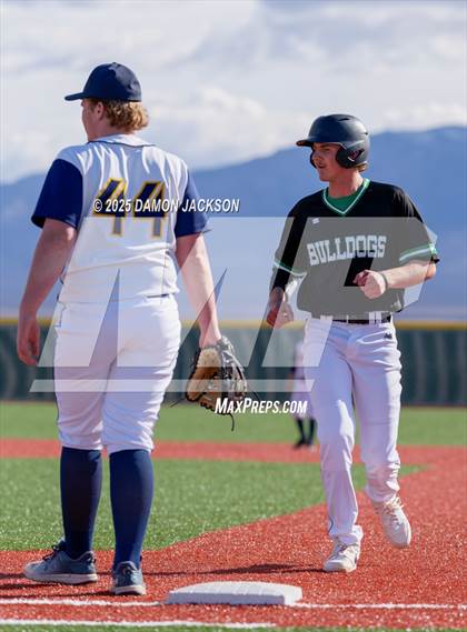 Thumbnail 1 in Bonneville vs Virgin Valley (Cactus Classic) photogallery.