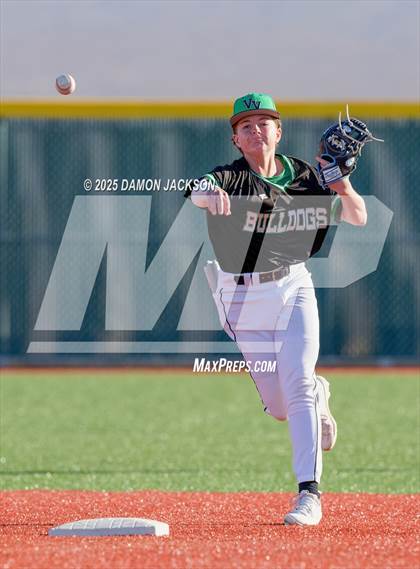 Thumbnail 2 in Bonneville vs Virgin Valley (Cactus Classic) photogallery.