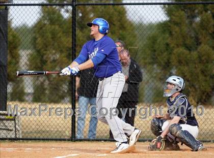 Thumbnail 1 in Forsyth Country Day vs. Charlotte Christian photogallery.