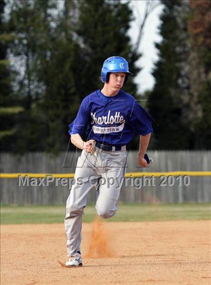 Thumbnail 3 in Forsyth Country Day vs. Charlotte Christian photogallery.