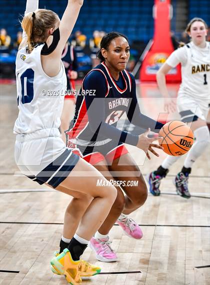Thumbnail 3 in Brentwood School vs. Rancho Christian (CIF SS DIV 1 Championship) photogallery.