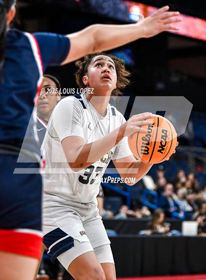 Thumbnail 3 in Brentwood School vs. Rancho Christian (CIF SS DIV 1 Championship) photogallery.