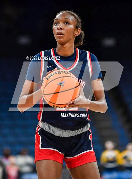 Thumbnail 3 in Brentwood School vs. Rancho Christian (CIF SS DIV 1 Championship) photogallery.