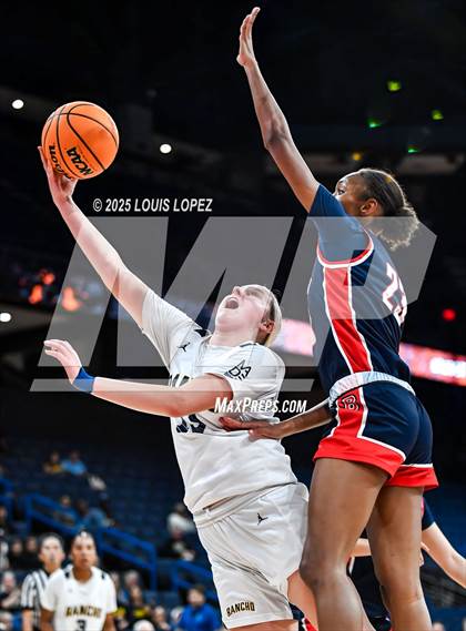 Thumbnail 3 in Brentwood School vs. Rancho Christian (CIF SS DIV 1 Championship) photogallery.
