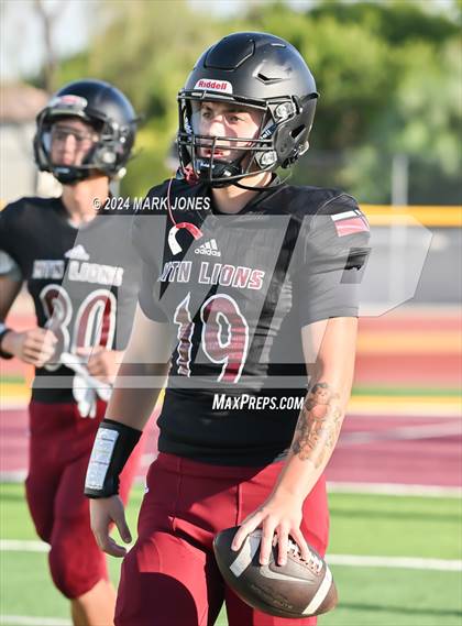 Thumbnail 1 in Red Mountain vs. Highland (Scrimmage at Mountain Pointe) photogallery.