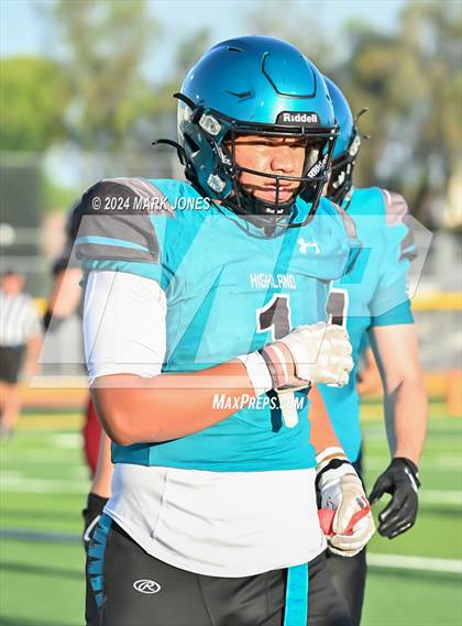 Thumbnail 1 in Red Mountain vs. Highland (Scrimmage at Mountain Pointe) photogallery.