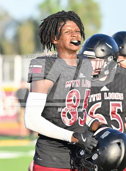 Thumbnail 1 in Red Mountain vs. Highland (Scrimmage at Mountain Pointe) photogallery.