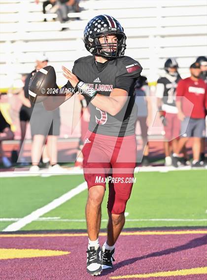 Thumbnail 3 in Red Mountain vs. Highland (Scrimmage at Mountain Pointe) photogallery.