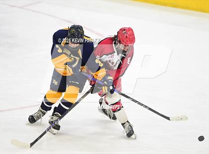 Thumbnail 2 in East Haven vs. Cheshire (CIAC DII Final) photogallery.