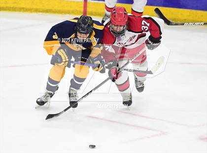 Thumbnail 3 in East Haven vs. Cheshire (CIAC DII Final) photogallery.