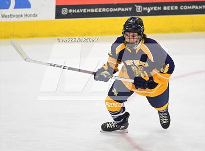 Thumbnail 1 in East Haven vs. Cheshire (CIAC DII Final) photogallery.