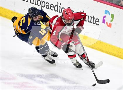 Thumbnail 1 in East Haven vs. Cheshire (CIAC DII Final) photogallery.