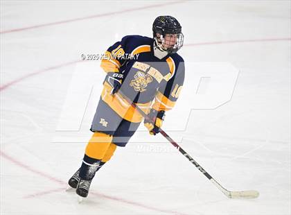 Thumbnail 3 in East Haven vs. Cheshire (CIAC DII Final) photogallery.