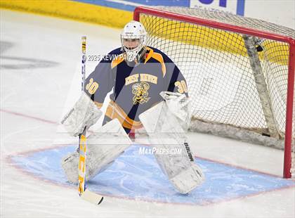Thumbnail 1 in East Haven vs. Cheshire (CIAC DII Final) photogallery.