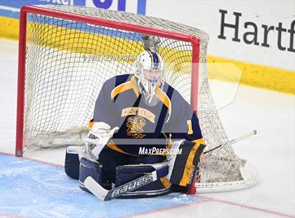 Thumbnail 3 in East Haven vs. Cheshire (CIAC DII Final) photogallery.
