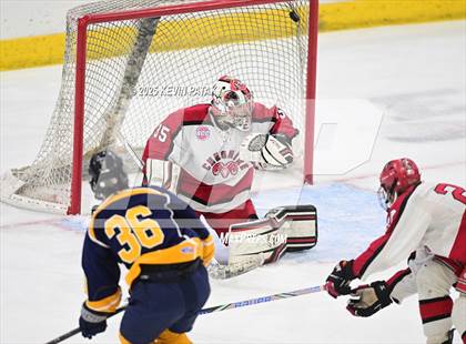 Thumbnail 3 in East Haven vs. Cheshire (CIAC DII Final) photogallery.