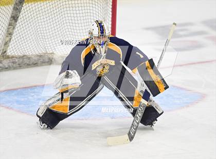 Thumbnail 1 in East Haven vs. Cheshire (CIAC DII Final) photogallery.