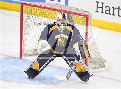 Thumbnail 1 in East Haven vs. Cheshire (CIAC DII Final) photogallery.
