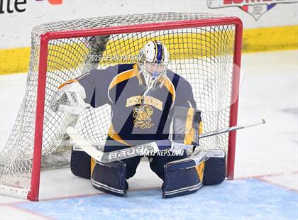 Thumbnail 3 in East Haven vs. Cheshire (CIAC DII Final) photogallery.