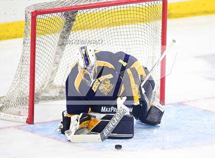 Thumbnail 3 in East Haven vs. Cheshire (CIAC DII Final) photogallery.