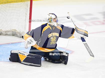Thumbnail 2 in East Haven vs. Cheshire (CIAC DII Final) photogallery.