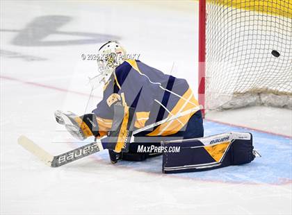 Thumbnail 1 in East Haven vs. Cheshire (CIAC DII Final) photogallery.