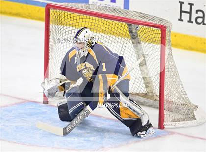 Thumbnail 3 in East Haven vs. Cheshire (CIAC DII Final) photogallery.