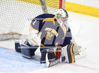 Thumbnail 3 in East Haven vs. Cheshire (CIAC DII Final) photogallery.