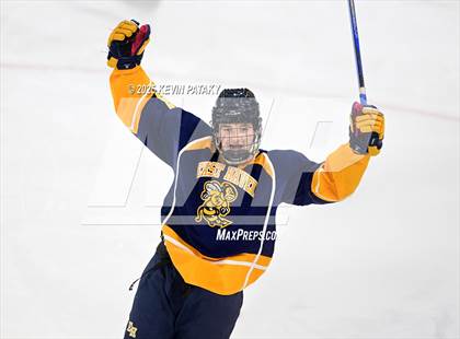 Thumbnail 1 in East Haven vs. Cheshire (CIAC DII Final) photogallery.