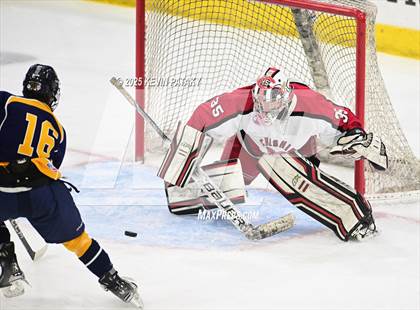Thumbnail 3 in East Haven vs. Cheshire (CIAC DII Final) photogallery.