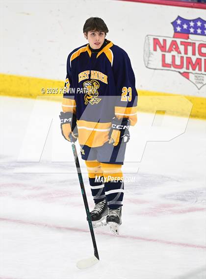 Thumbnail 3 in East Haven vs. Cheshire (CIAC DII Final) photogallery.